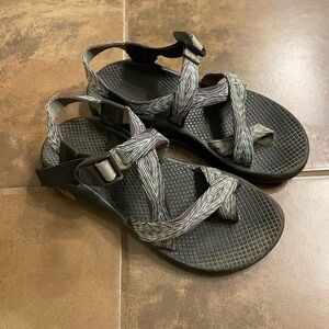 Chaco Z/2 Classic Sandal in Purple & Blue Combo Women’s Size 7